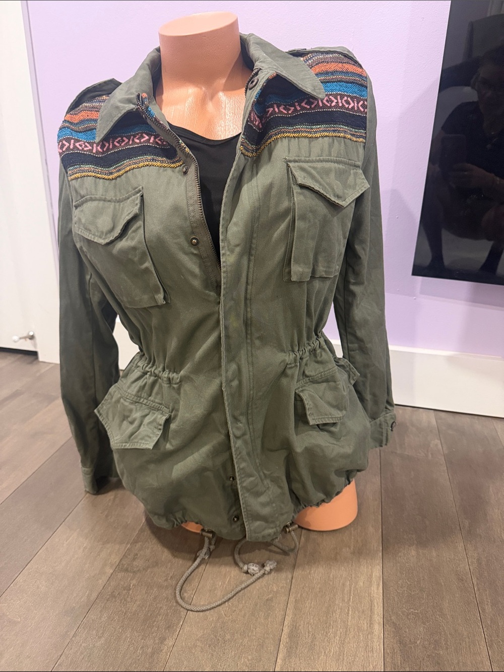 Forever 21 Olive Green Utility Jacket with Embroidered Shoulder Panels. M